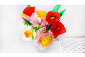 Jarné kvety z hodvábneho papiera