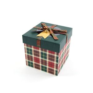 Dekoračná darčeková krabica, 11,5 x 11,5 x 11,5 cm, kockovaná červeno-zelená