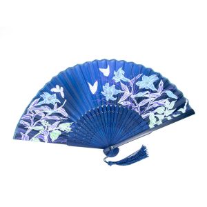 Vejár z bambusu, so strapcom „modré kvety“, modrý